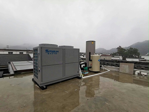 空气能与太阳能